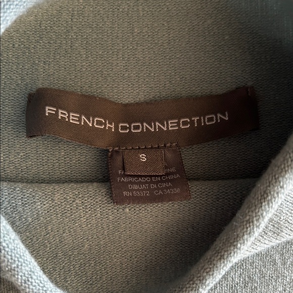 French Connection Mock Turtleneck Sweater size S - Picture 2 of 6